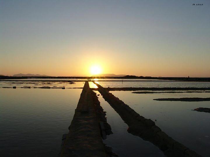 Отель Relais Antiche Saline Торре-Нубия Экстерьер фото